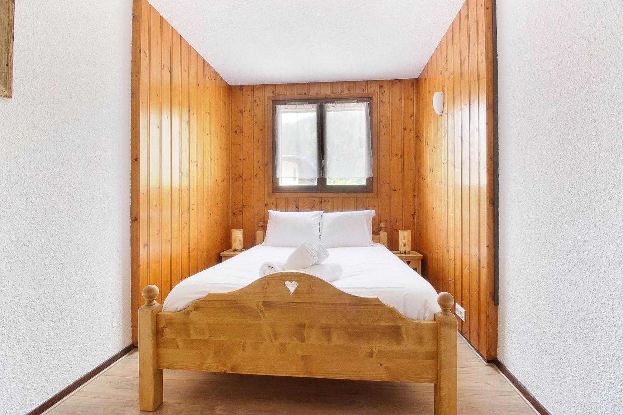 La Griaz - Chaleureux Et Cosy -Vue Sur Les Montagnes - Grand Balcon Apartment เลอุชส์ ภายนอก รูปภาพ