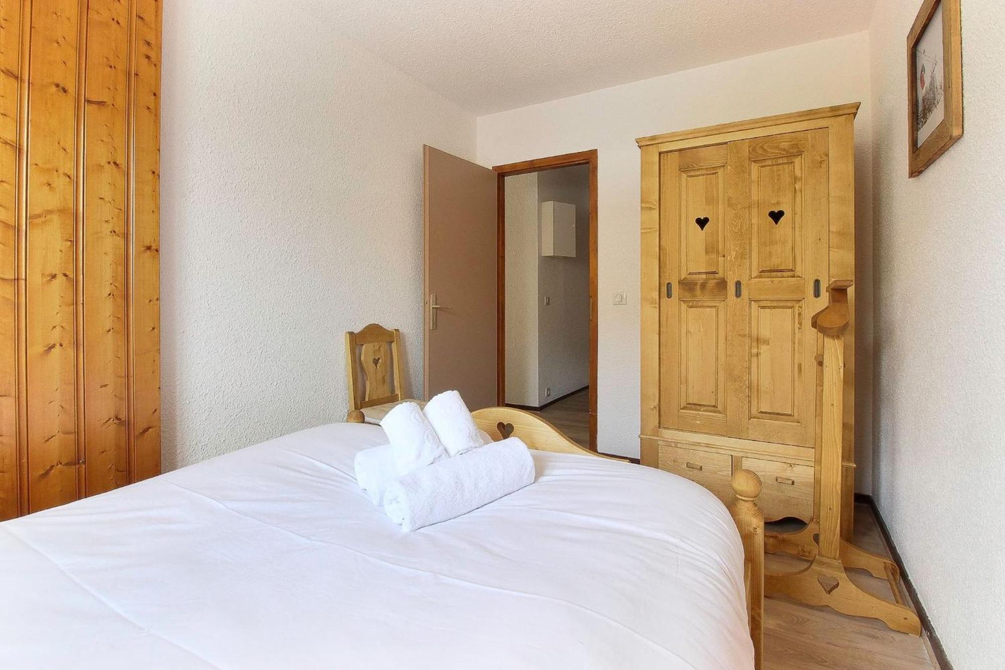 La Griaz - Chaleureux Et Cosy -Vue Sur Les Montagnes - Grand Balcon Apartment เลอุชส์ ภายนอก รูปภาพ